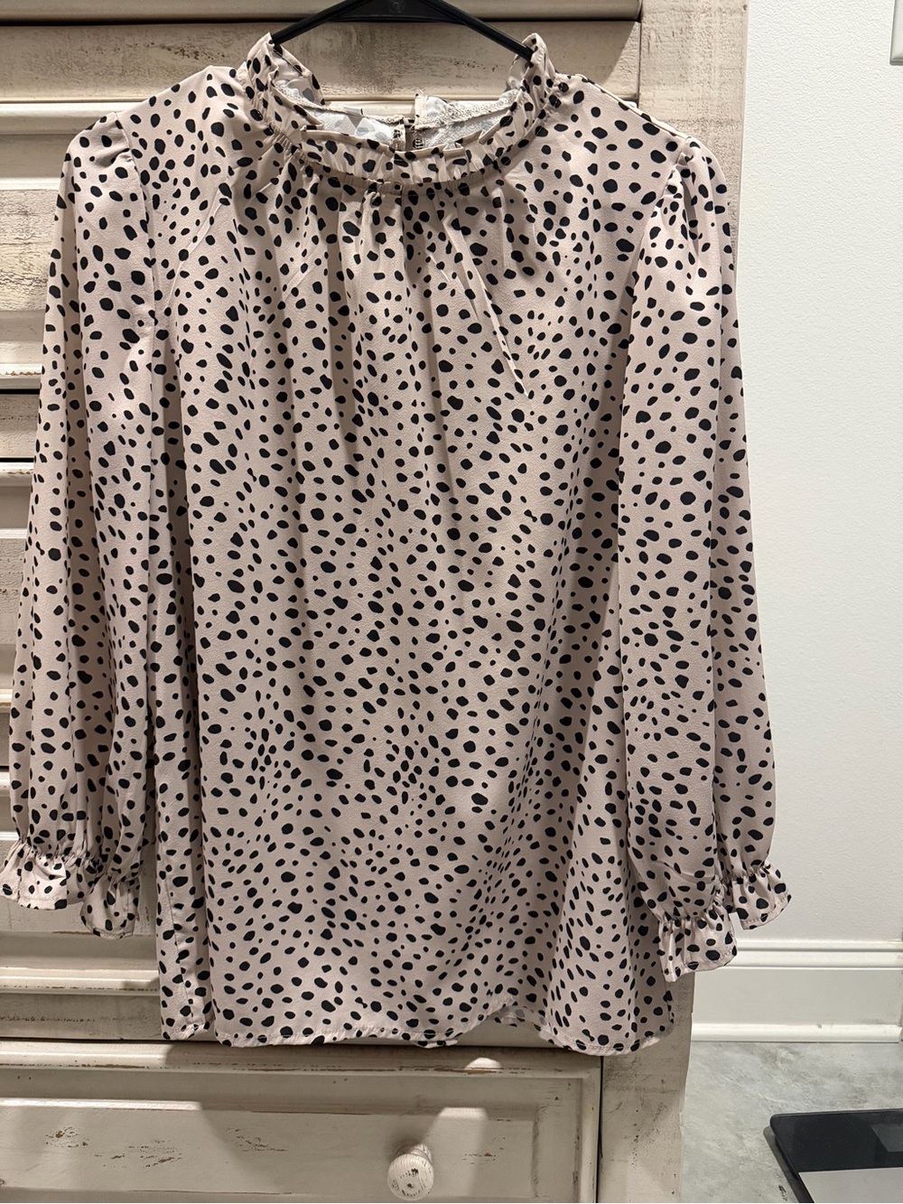 Source Unknown Cream Blouse with Black Spot Print and Ruffle Neckline